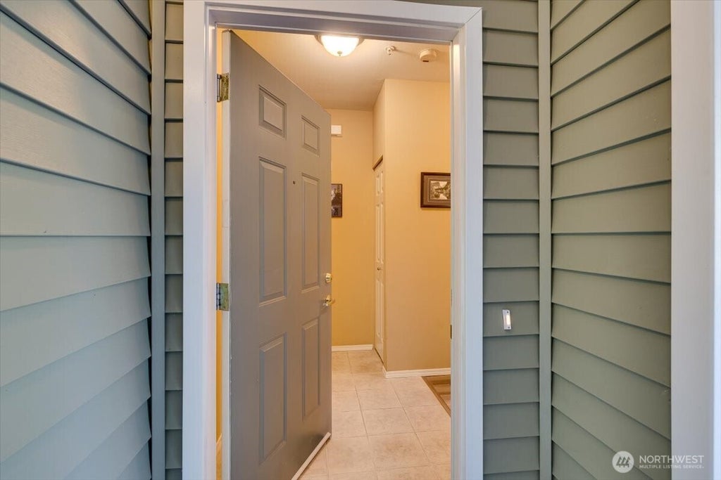 Photo of 12712 Admiralty Way #B204, Everett, WA 98204 (MLS # 2554085)