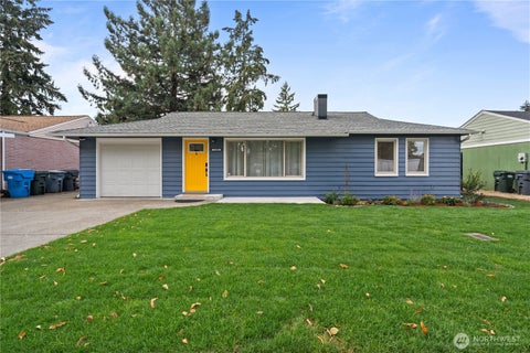 Photo of 1304 S 115th Street, Tacoma, WA 98444 (MLS # 2579918)