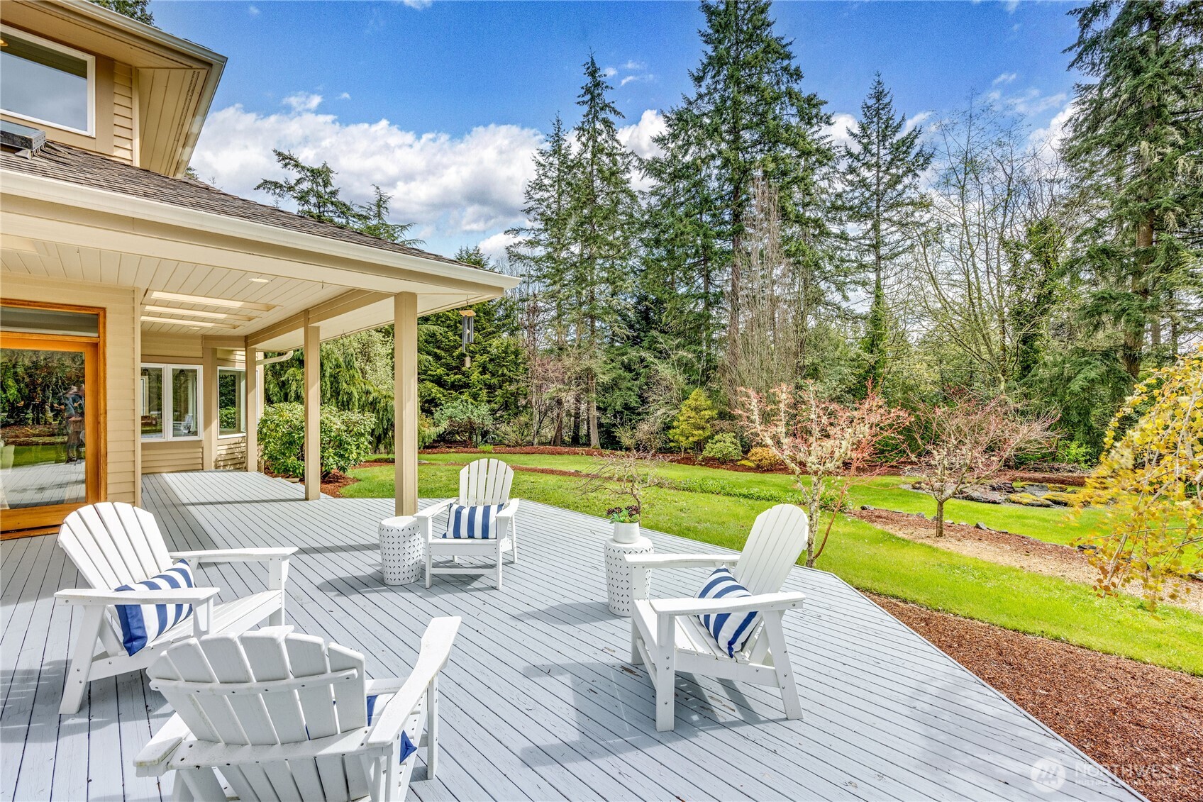 11150 Fairmont Lane NE