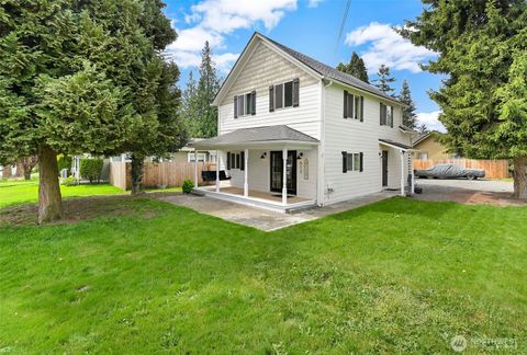 612 Hunt Avenue Sumner WA 98390