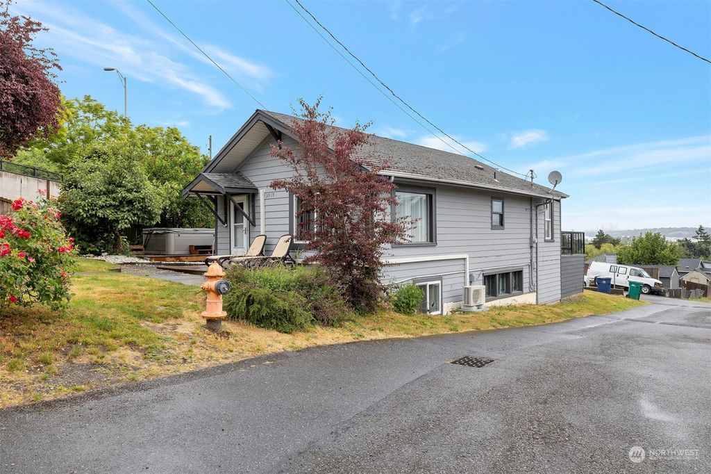 Photo of 3510 S 132nd Street, Tukwila, WA 98168 (MLS # 2131180)