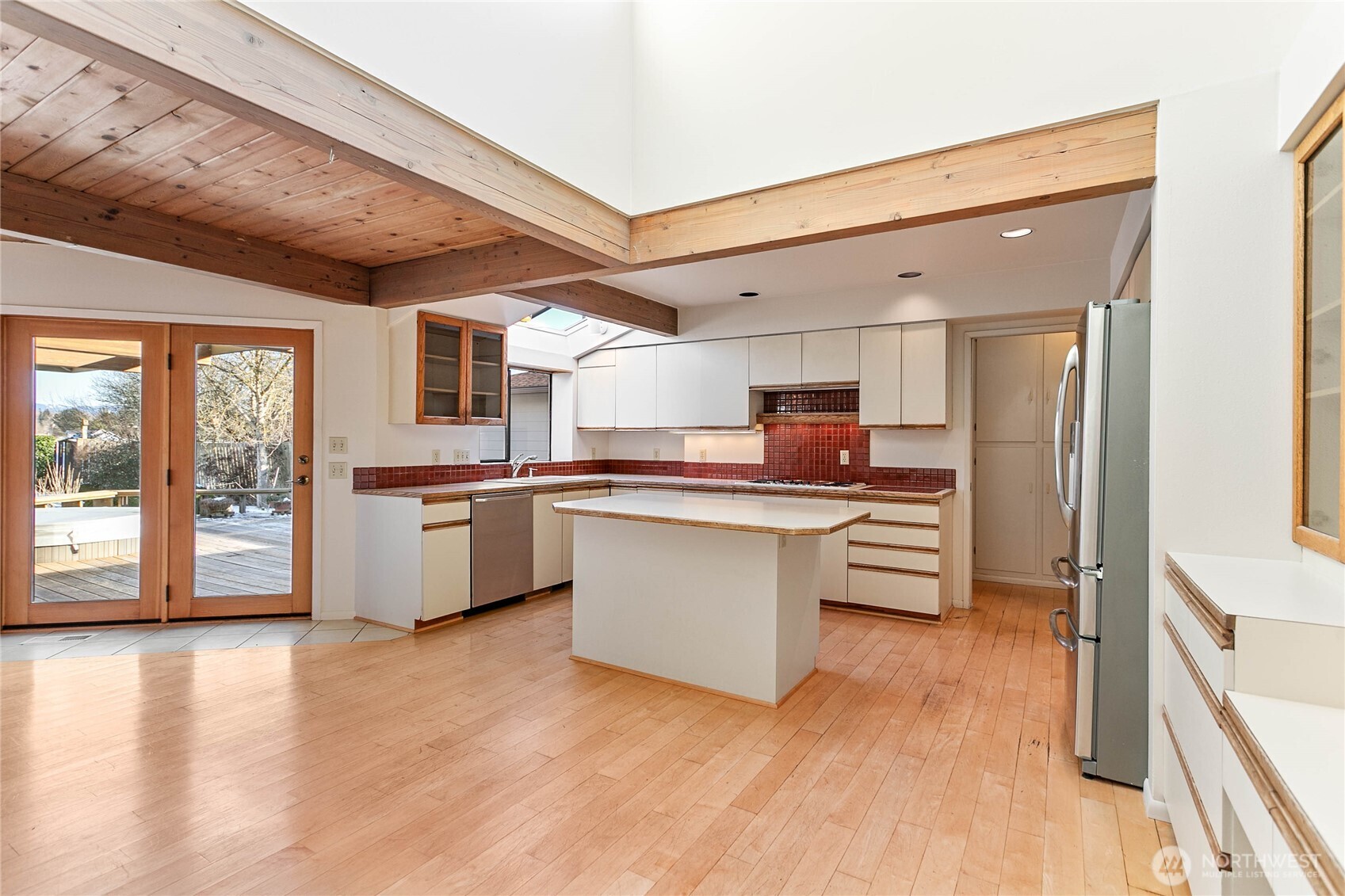 3884 Fort Bellingham Road