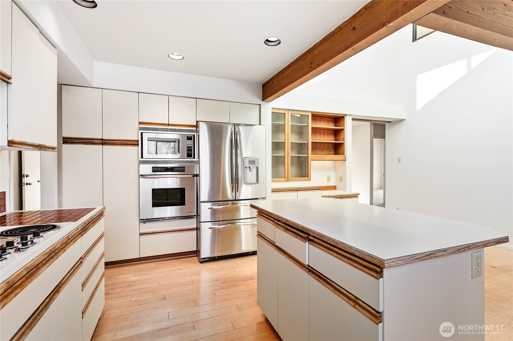 3884 Fort Bellingham Road