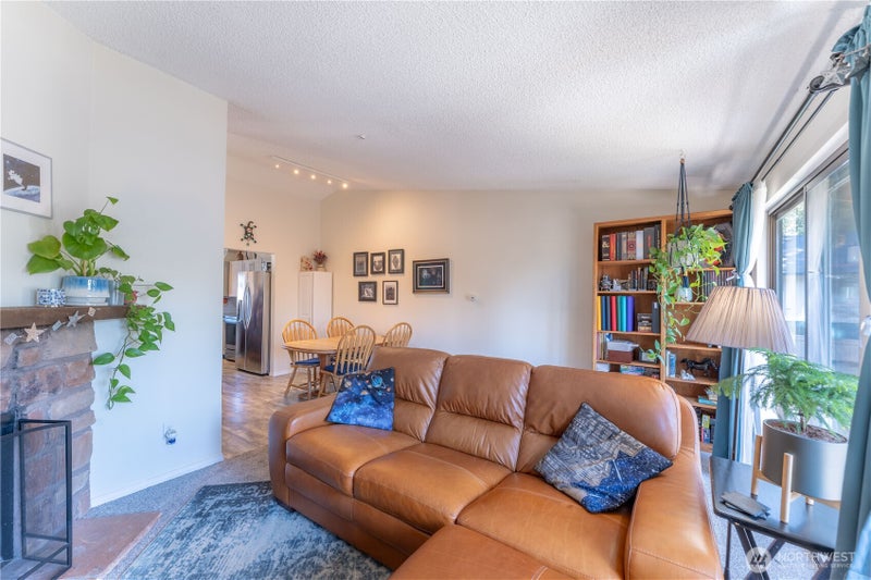 3435 Auburn Way S 30