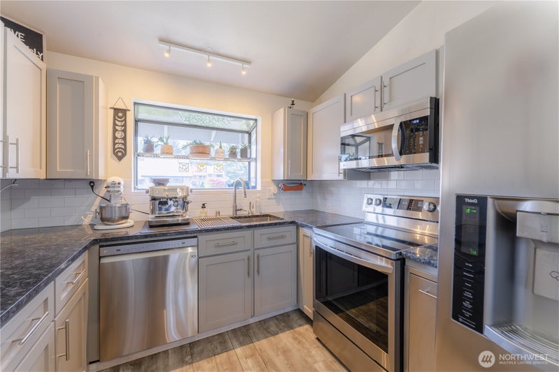 3435 Auburn Way S 30