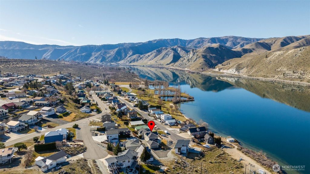 Photo of 540 Lake Front Drive, Orondo, WA 98843 (MLS # 2489113)