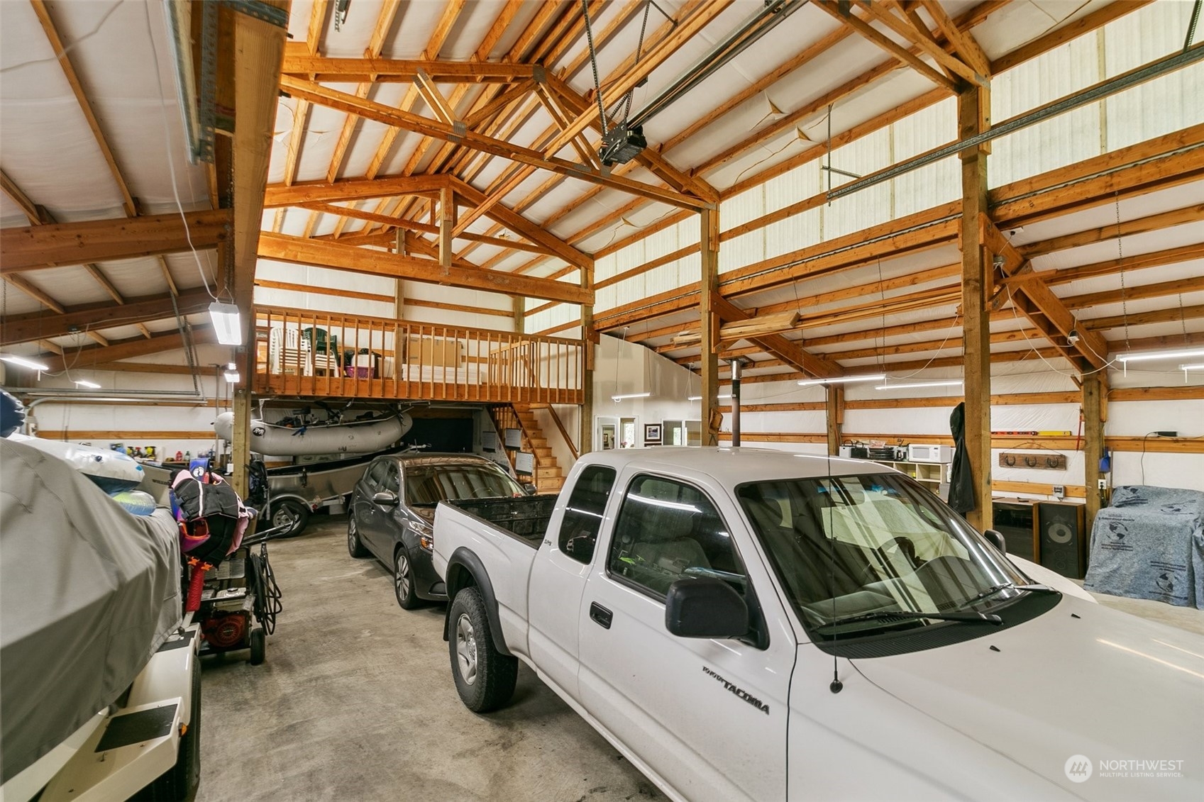 Eatonville, Washington, 98328, United States, 3 Bedrooms Bedrooms, ,4 BathroomsBathrooms,Residential,Pending,1702293