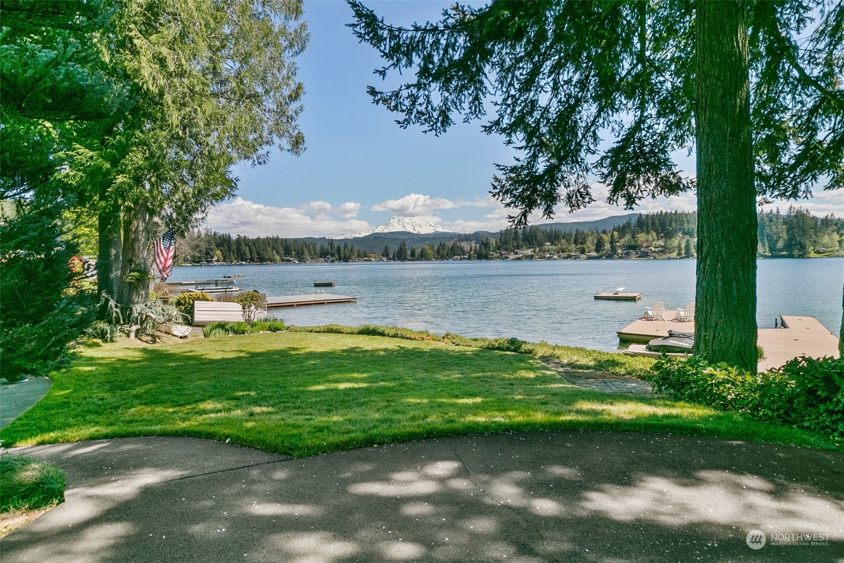 Eatonville, Washington, 98328, United States, 3 Bedrooms Bedrooms, ,4 BathroomsBathrooms,Residential,Pending,1702293