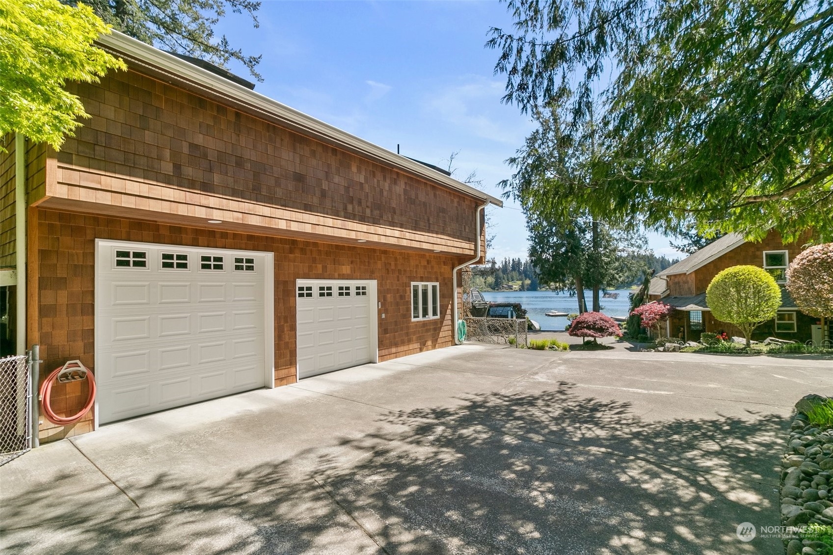 Eatonville, Washington, 98328, United States, 3 Bedrooms Bedrooms, ,4 BathroomsBathrooms,Residential,Pending,1702293