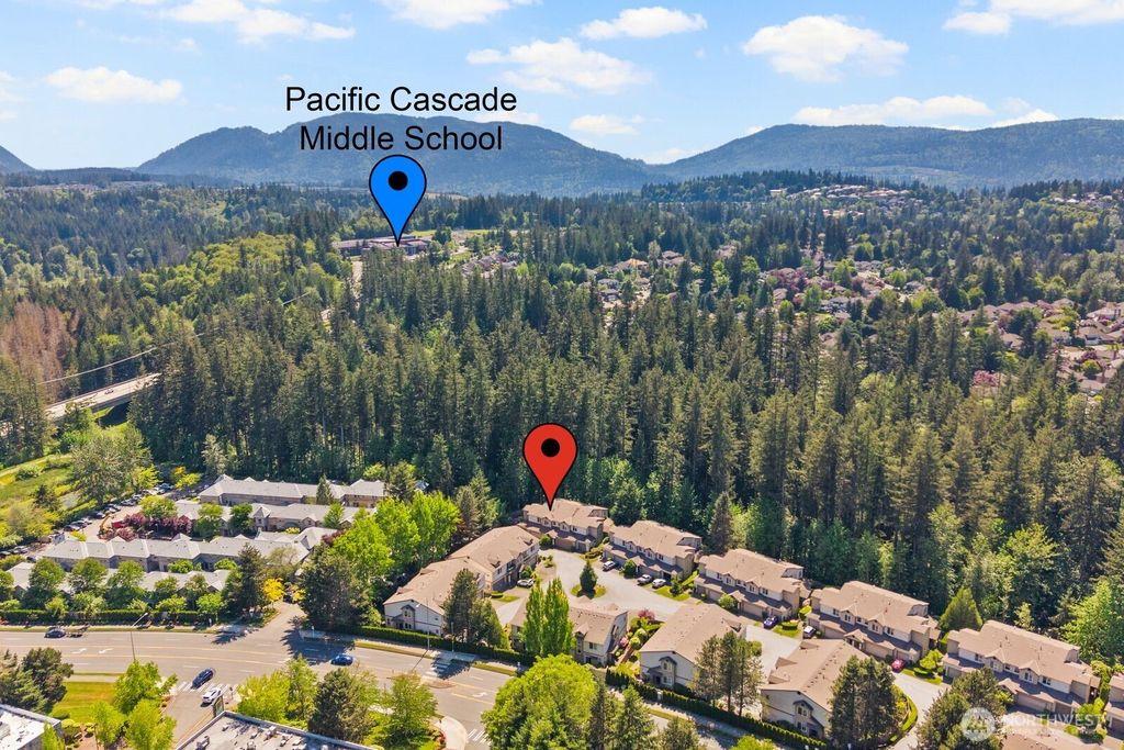 Photo of 4493 248th Lane SE, Sammamish, WA 98029 (MLS # 2504811)