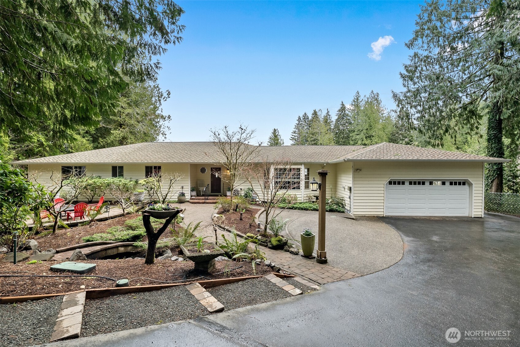 40 E Westlake Drive N