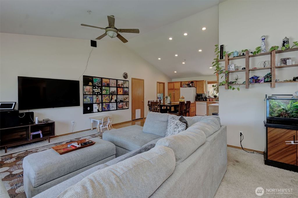 Photo of 2347 Herndon Drive, East Wenatchee, WA 98802 (MLS # 2517474)