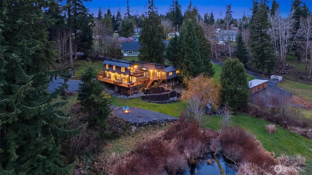 Photo of 4915 144th Dr SE Dr, Snohomish, WA 98290 (MLS # 2489115)