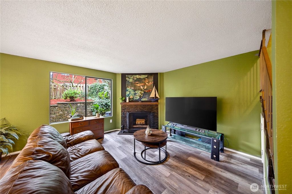 Photo of 111 NW Columbia Dr Dr #B6, Oak Harbor, WA 98277 (MLS # 2482332)