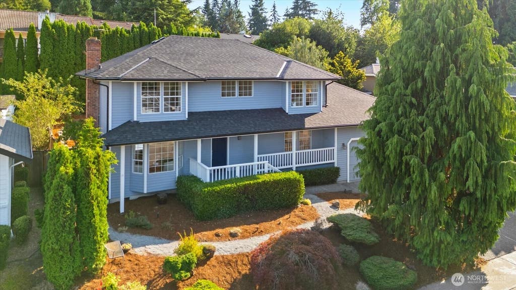 Photo of 4021 SW 328th Place, Federal Way, WA 98023 (MLS # 2571870)