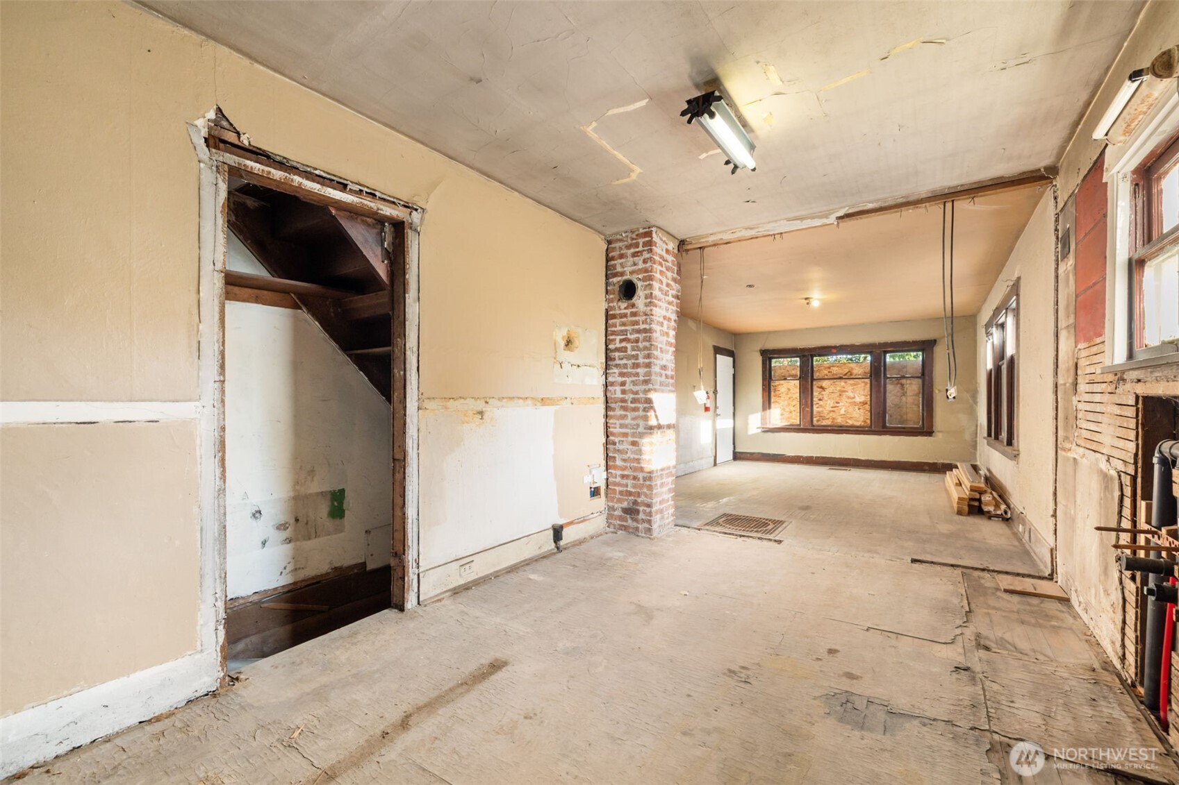 1008 S 37th Street
