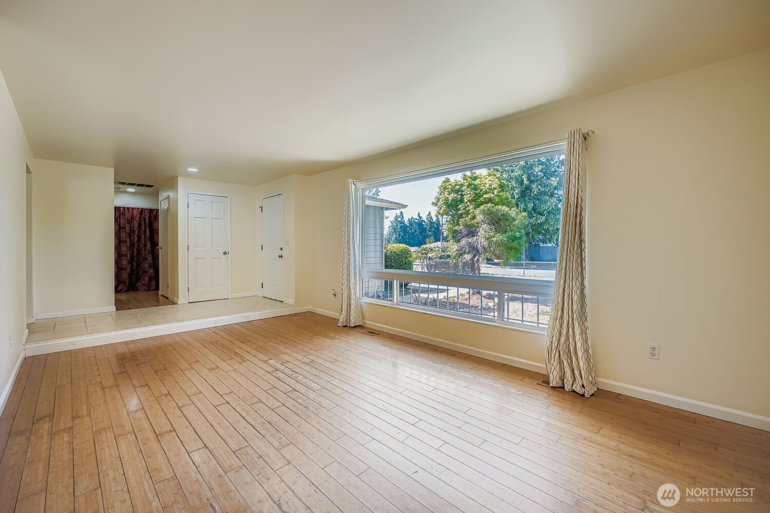 26854 Downing Avenue