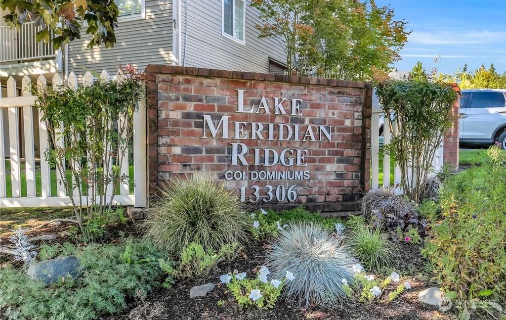 Photo of 13306 SE 272nd Street #F202, Kent, WA 98042 (MLS # 2207092)