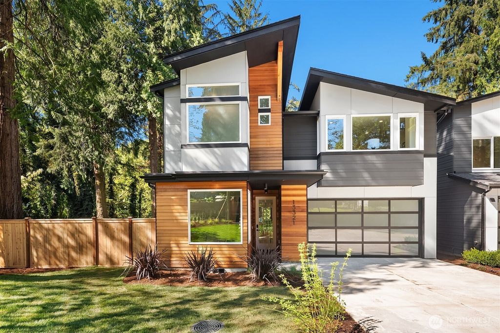 Photo of 13321 108th Avenue NE #A, Kirkland, WA 98034 (MLS # 2475737)