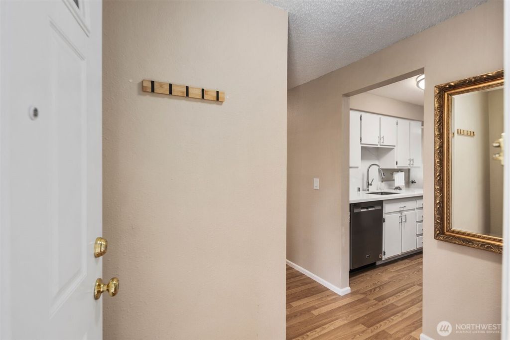 Photo of 17302 NE 45th Street #101, Redmond, WA 98052 (MLS # 2510046)