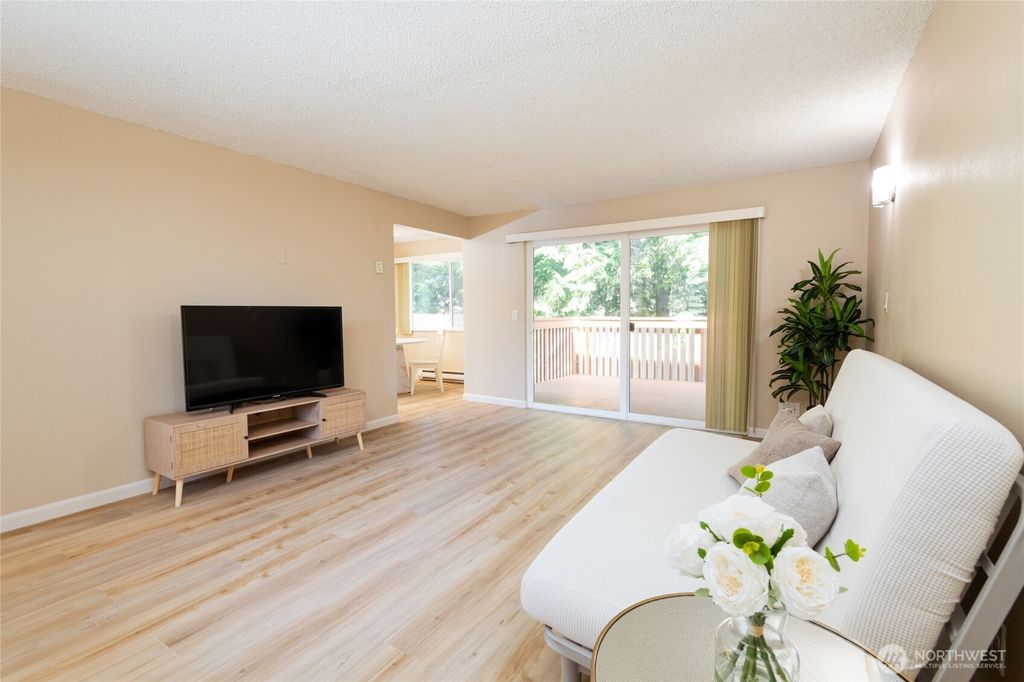 Photo of 17302 NE 45th Street #101, Redmond, WA 98052 (MLS # 2510046)