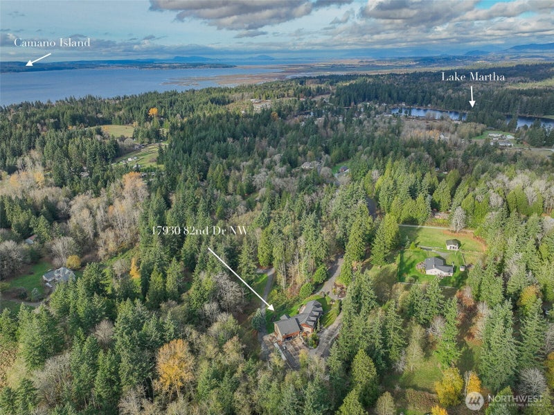 17930 82nd Drive NW