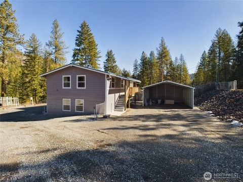 Photo of 9 Pine Grove Street, Republic, WA 99166 (MLS # 2477511)
