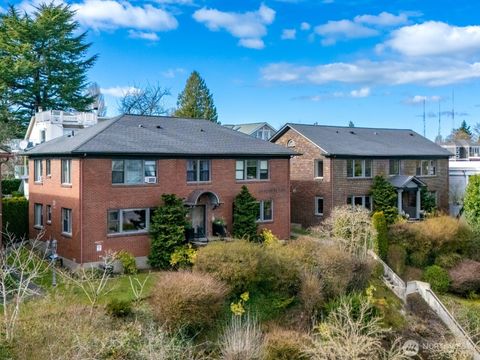 Photo of 109 115 30th Avenue, Seattle, WA 98122 (MLS # 2507591)