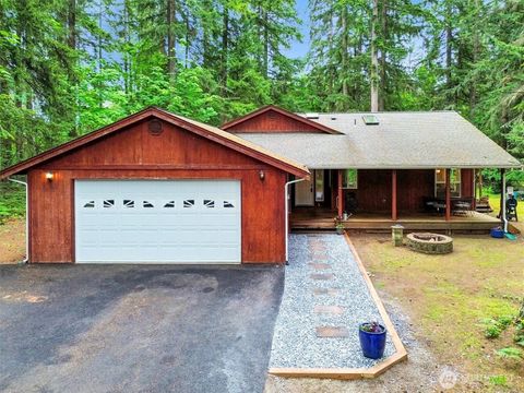 Photo of 19214 Patterson Road E, Orting, WA 98360 (MLS # 2531682)