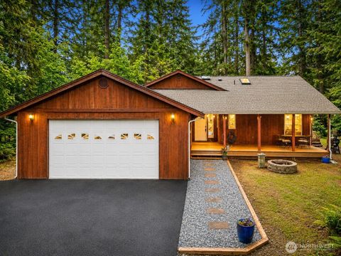 Photo of 19214 Patterson Road E, Orting, WA 98360 (MLS # 2531682)