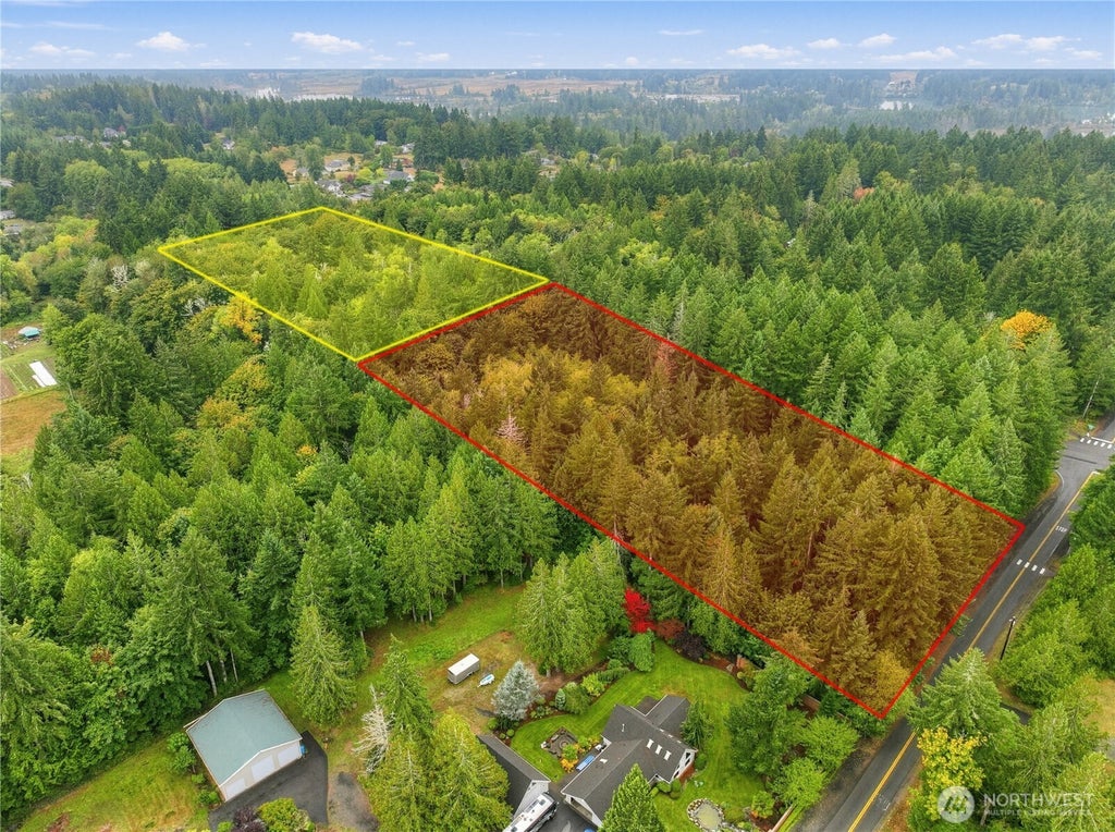 Photo of 4437 17th Avenue NW, Olympia, WA 98502 (MLS # 2583401)