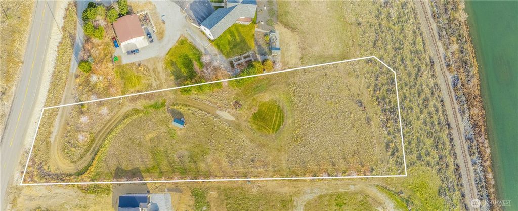 Photo of 150 Starr Road, Pateros, WA 98846 (MLS # 2467734)