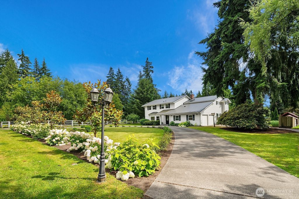 Photo of 16207 NE 165th Street, Woodinville, WA 98072 (MLS # 2427845)