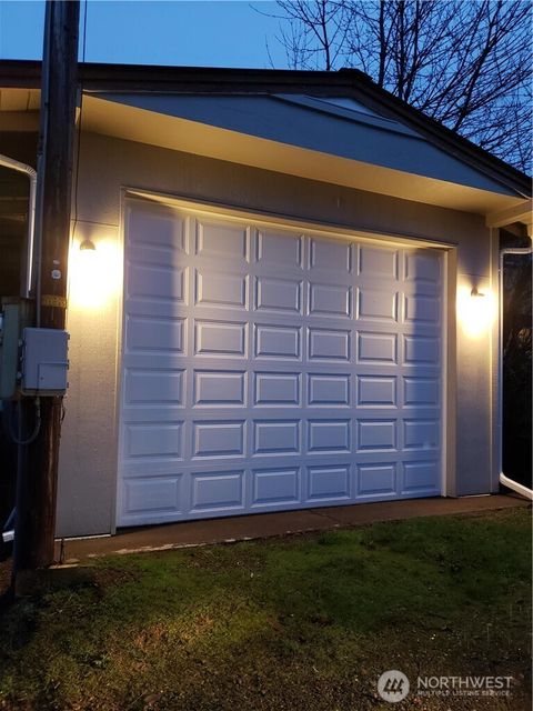 Photo of 1806 Hay Street #B, Shelton, WA 98584 (MLS # 2402852)