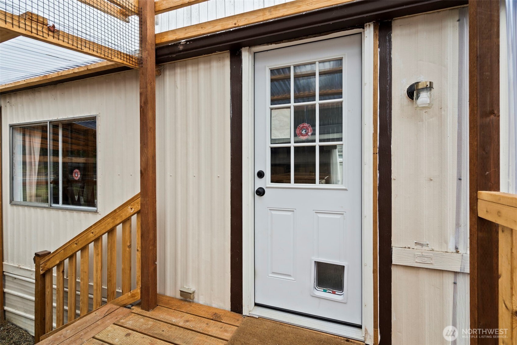 1050 Howard Street 3