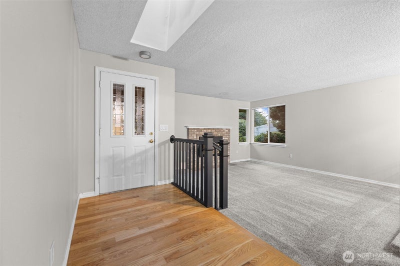 15205 103rd Avenue Ct E