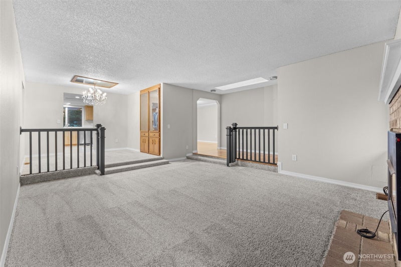15205 103rd Avenue Ct E