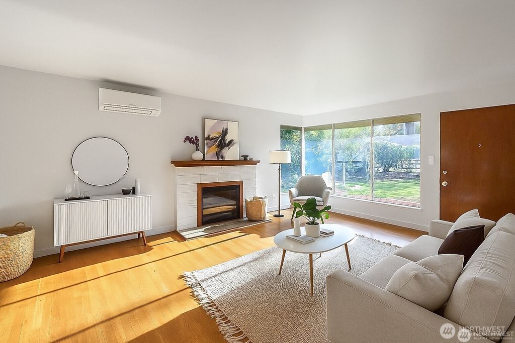 Photo of 11144 Woodward Avenue S, Seattle, WA 98178 (MLS # 2464572)