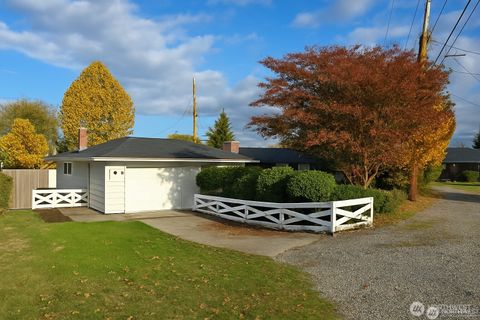 Photo of 11144 Woodward Avenue S, Seattle, WA 98178 (MLS # 2464572)