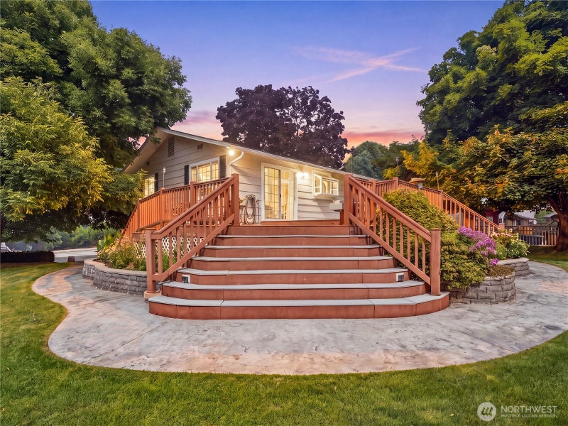 217 Ridgemont Drive
