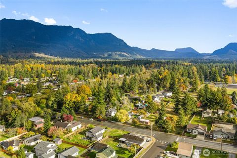 Photo of 314 1st Street, Gold Bar, WA 98251 (MLS # 2447849)