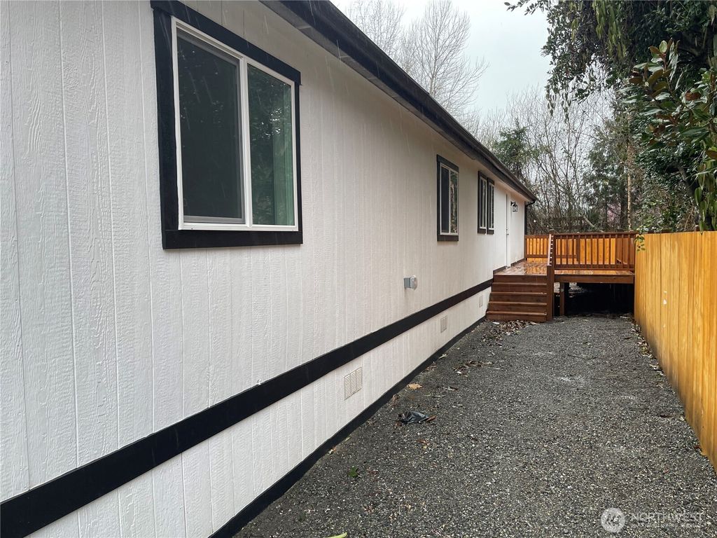 Photo of 827 West Valley Highway #46, Kent, WA 98032 (MLS # 2492110)