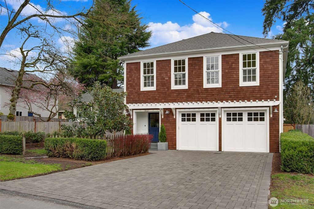 Photo of 3512 NE 92nd Street, Seattle, WA 98115 (MLS # 2347138)