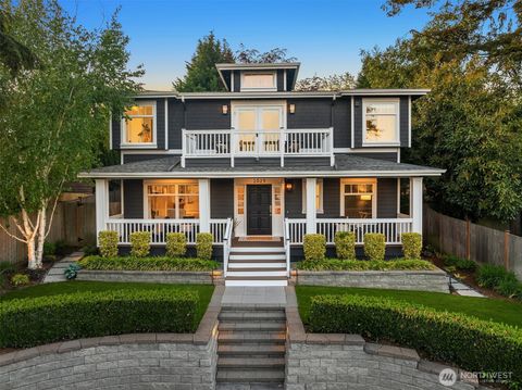 Photo of 1029 3rd Street, Kirkland, WA 98033 (MLS # 2523920)