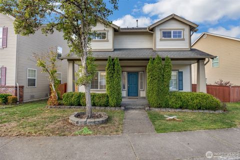 Photo of 331 Index Avenue SE, Renton, WA 98056 (MLS # 2441714)