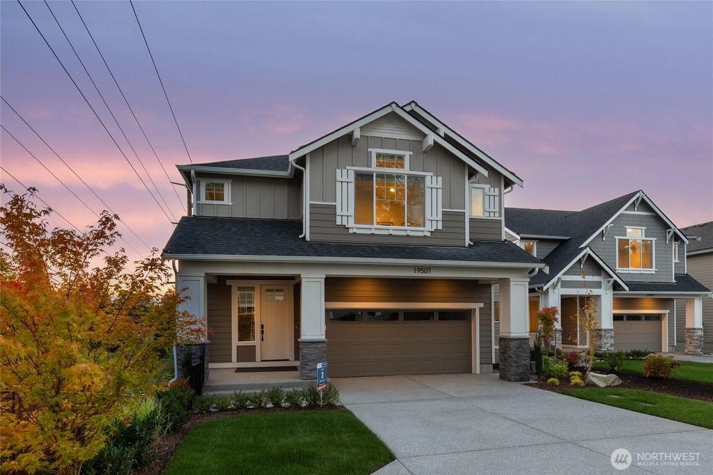 Photo of 19507 81st Place NE #3, Kenmore, WA 98028 (MLS # 2371024)