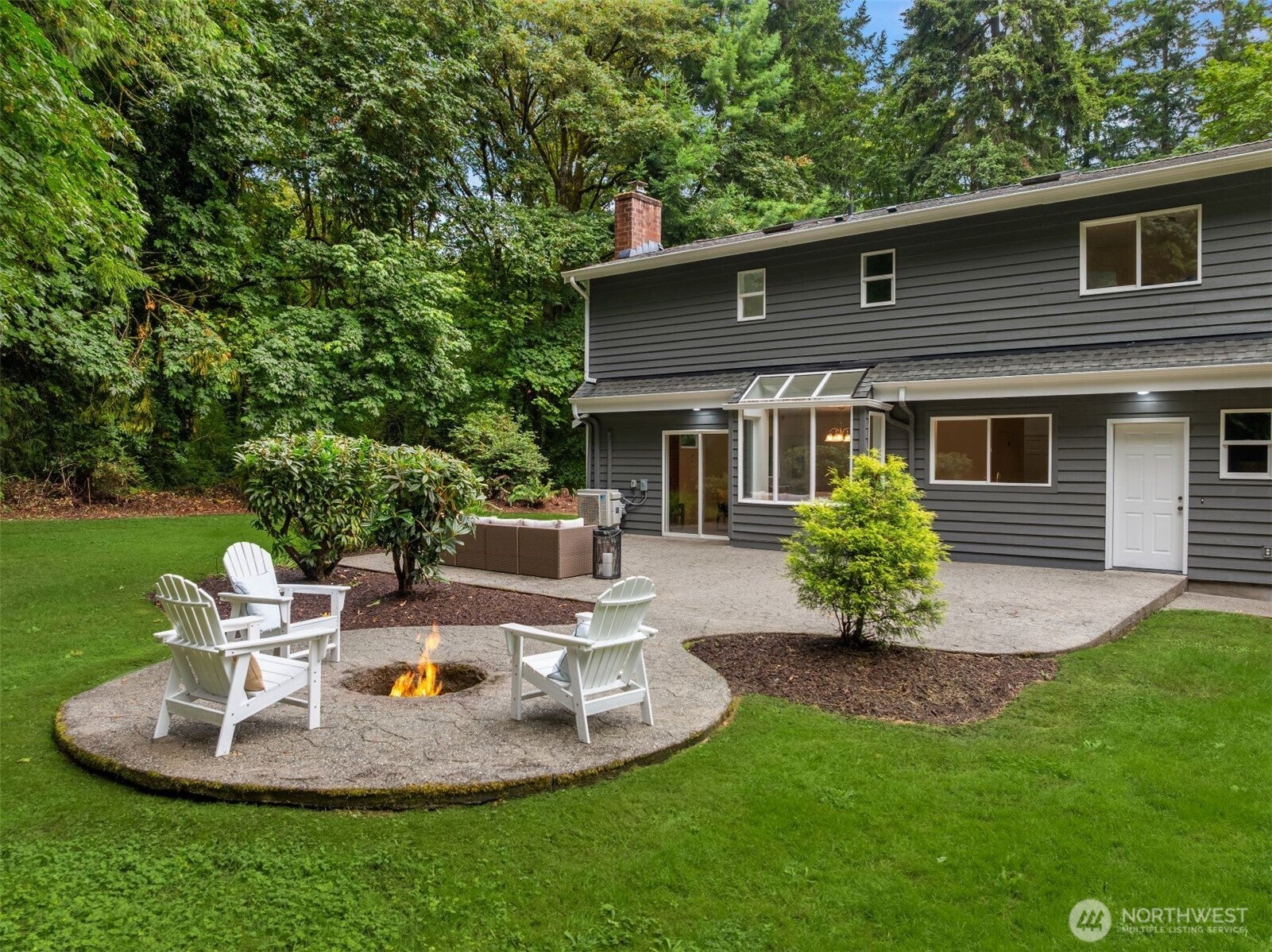 9067 Hidden Cove Road NE