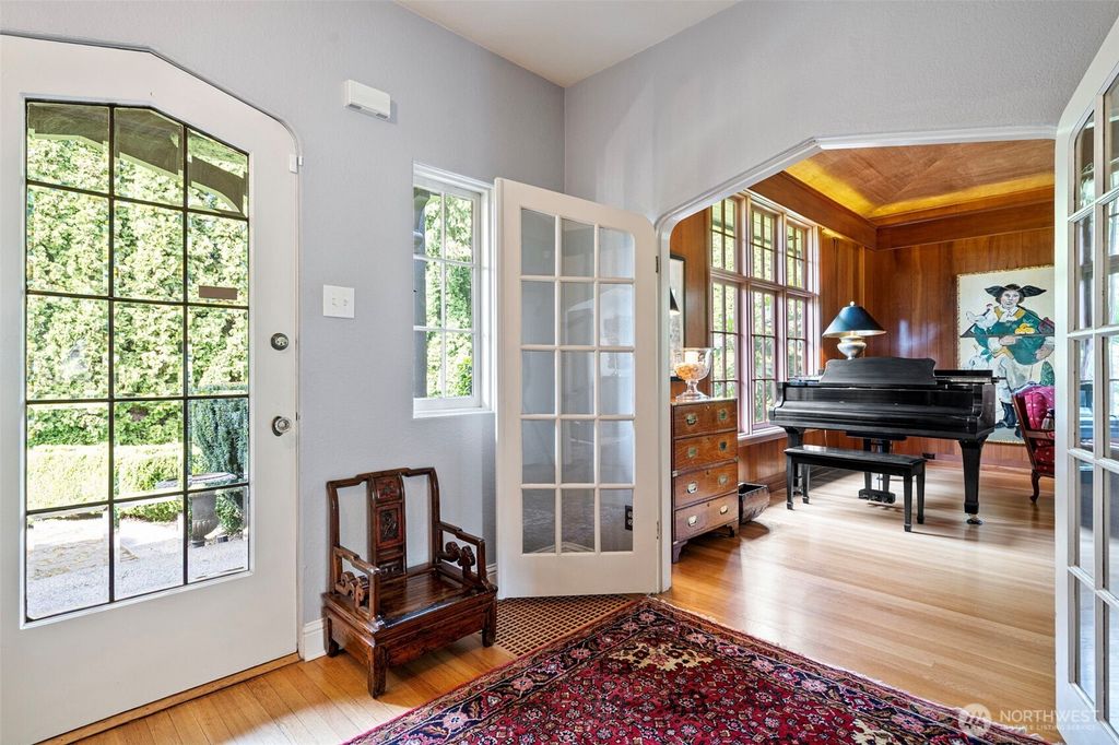 Photo of 659 Alta Vista Place, Fircrest, WA 98466 (MLS # 2501031)