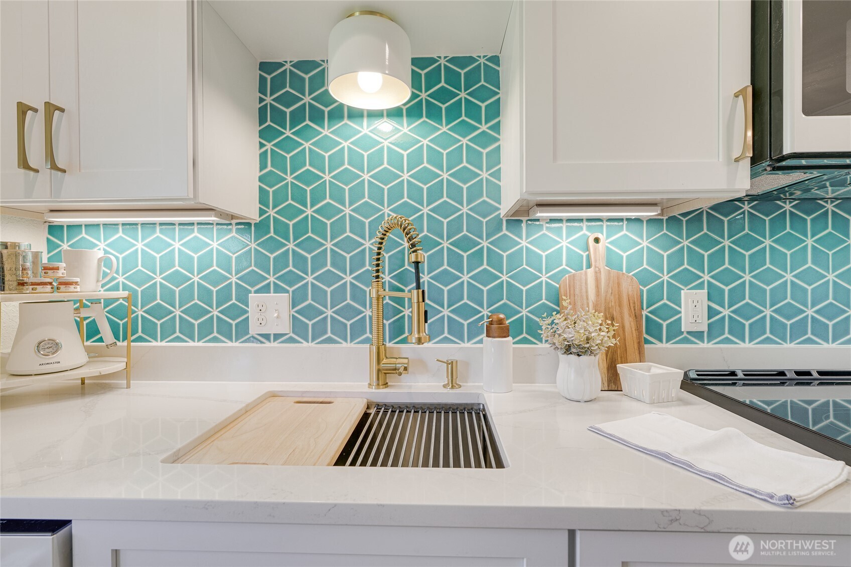 1410 48th Street A15