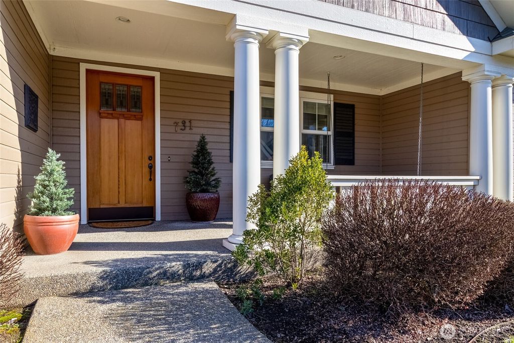 Photo of 731 SE Swainson Lane, College Place, WA 99324 (MLS # 2481996)